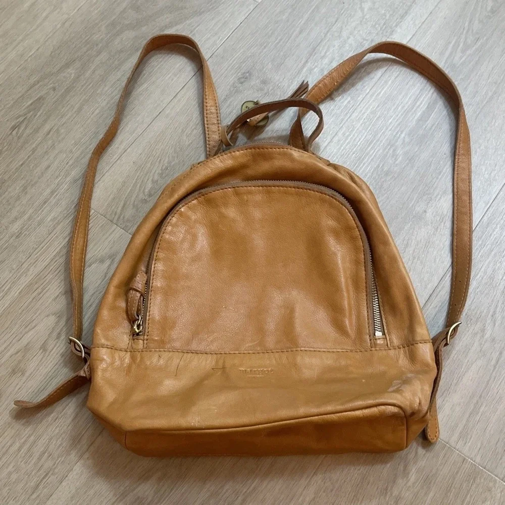 Vintage Margot New York Kimmie Genuine Leather Women's Backpack‎ Camel Tan